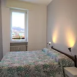 Lägenhet Astrid House *