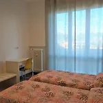 Appartement Astrid House *